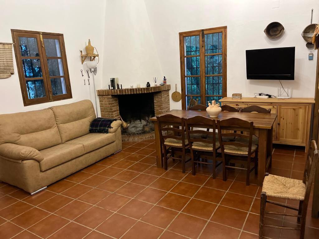 Casa De Campo Fuencaliente, Entorno Natural, Chimenea, Piscina Canete la Real Екстериор снимка